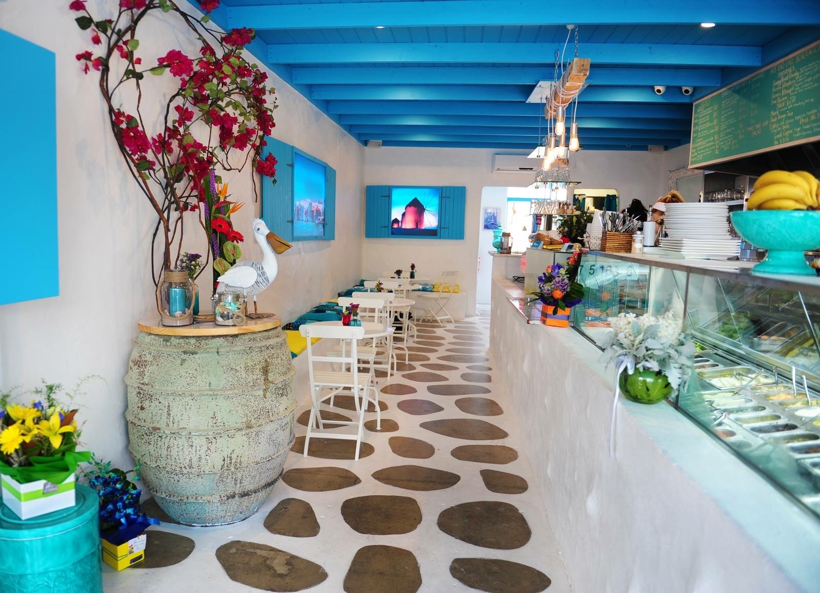 Mykonos Cafe Cafe & Restaurant